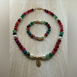 Elegant Multicolor Beaded Necklace and Bracelet Set